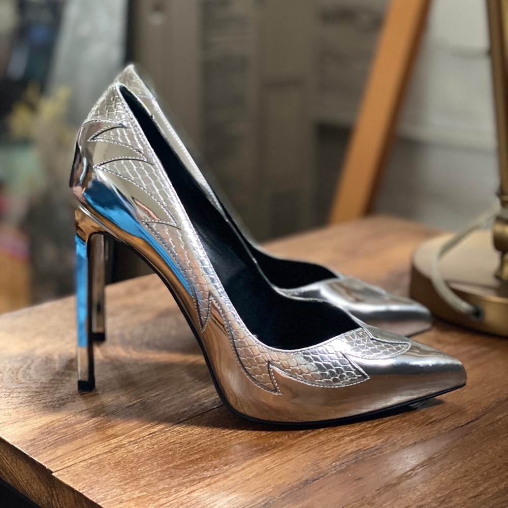 Saint Laurent Silver Flame Python-Embossed Pumps - image 4